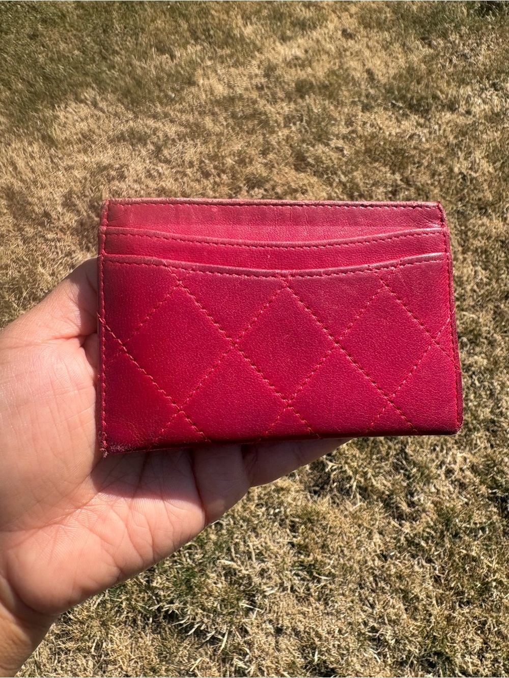 CHANEL Quilted Red Card Holder with Silver Interlocking CC Hardware - Picture 2 of 15